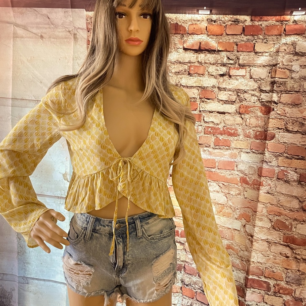 Wild Honey Romantic/bohemian Top NWT